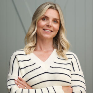 A headshot of Yvonne Tchrakian